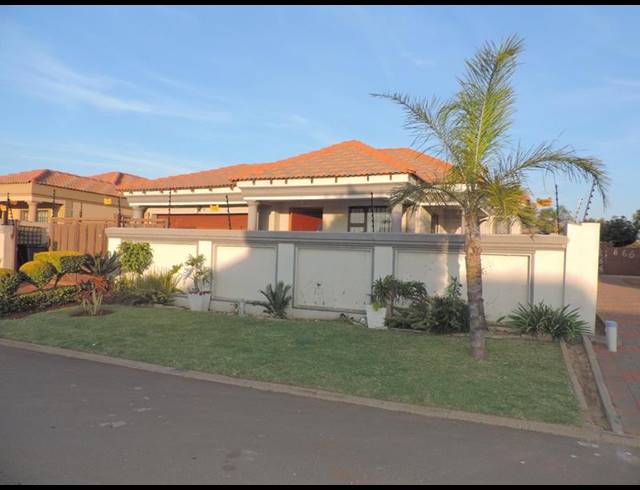 4 BEDROOM HOUSE FOR SALE IN BIRCH ACRES